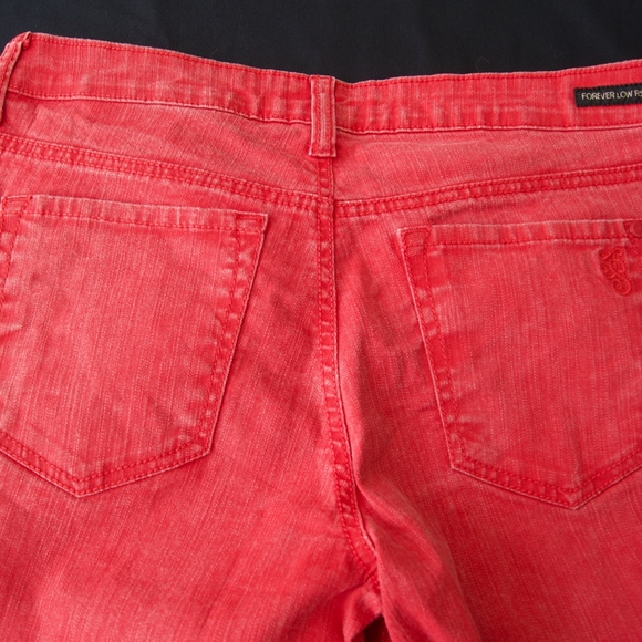 New Jessica Simpson Forever Low Rise Cropped Jeans - Picture 3 of 8